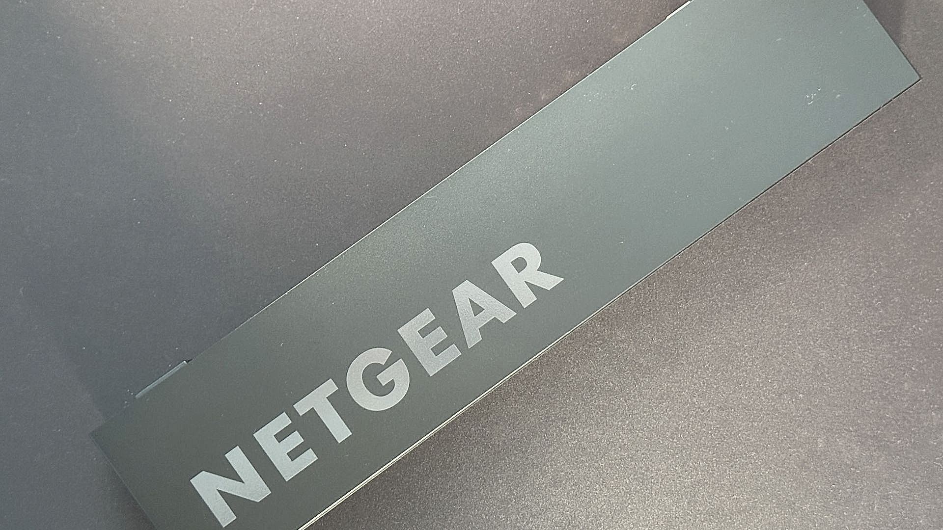 Immagine di copertina per Netgear PR60X, Recensione del router da 10gb che guarda al futuro