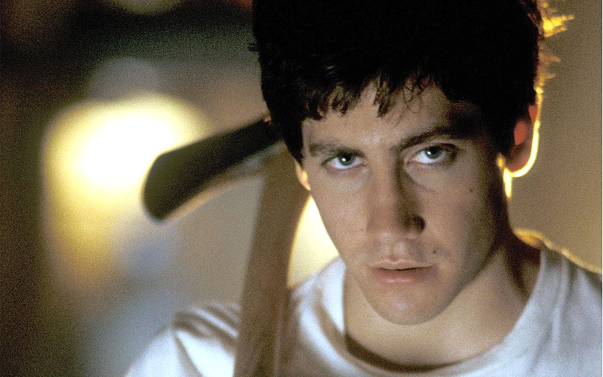 Immagine di copertina per Donnie Darko, Recensione: 20 anni dopo è ancora un fenomeno