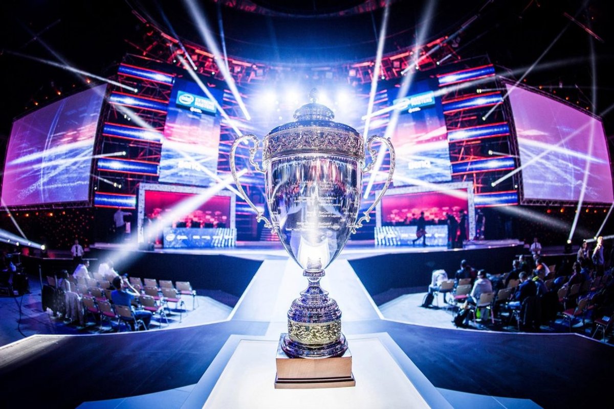 Il mondo degli E-Sports 08376D03 14F5 4798 BE56 E171117E0335