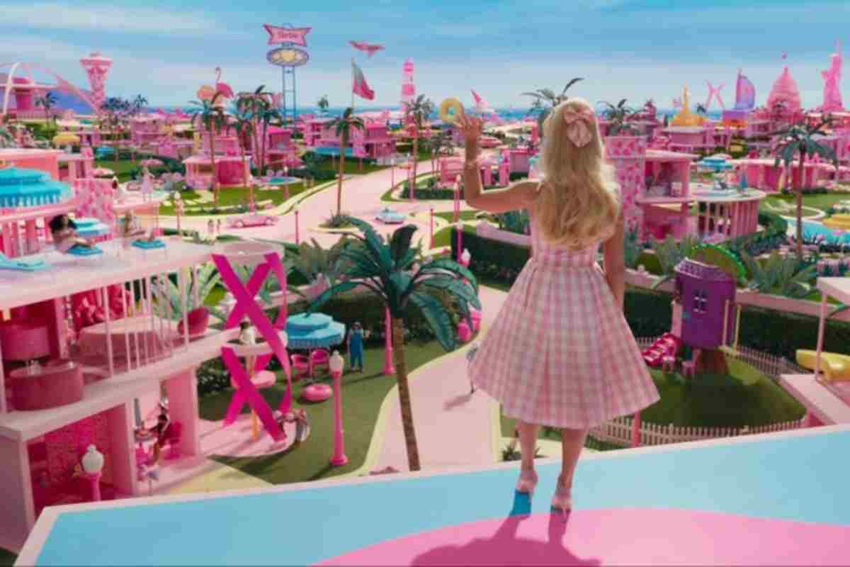 Una scena dal film Barbie.