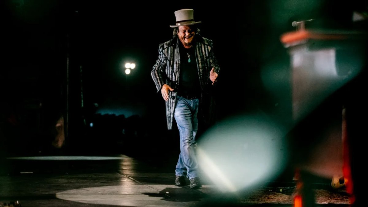 Zucchero: arriva il film-documentario sul famoso cantautore zucchero - sugar fornaciari