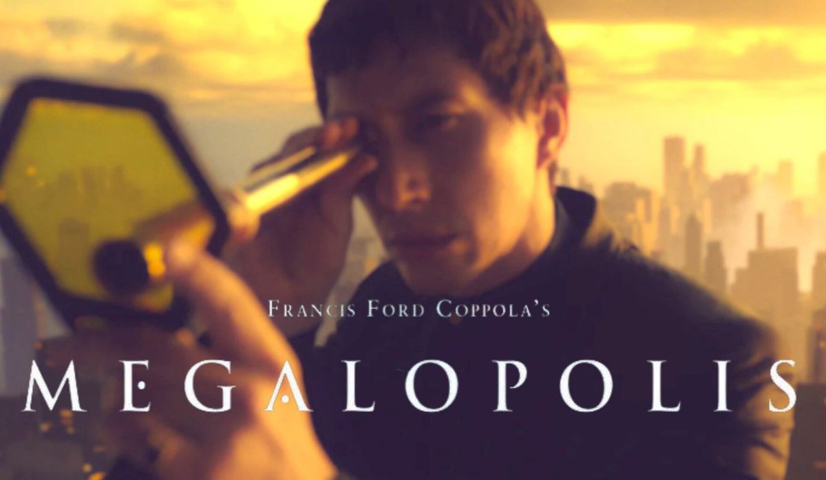 Immagine promozionale del film Megalopolis di Francis Ford Coppola, uomo osserva con telescopio.