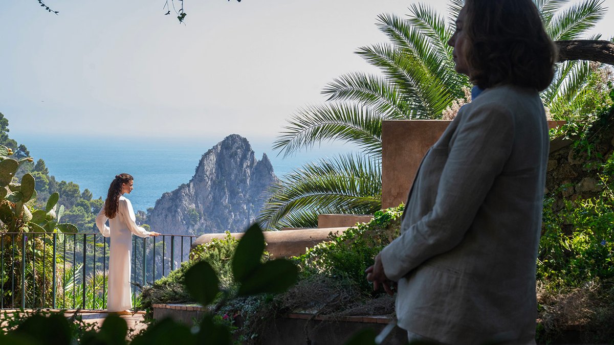 Una scena dal film di Sorrentino, Parthenope.