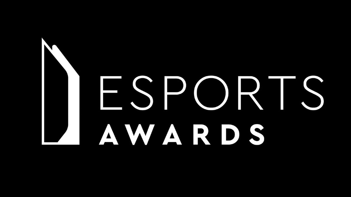 Logo degli Esports Awards su sfondo nero, premiazione per eccellenza negli esports.