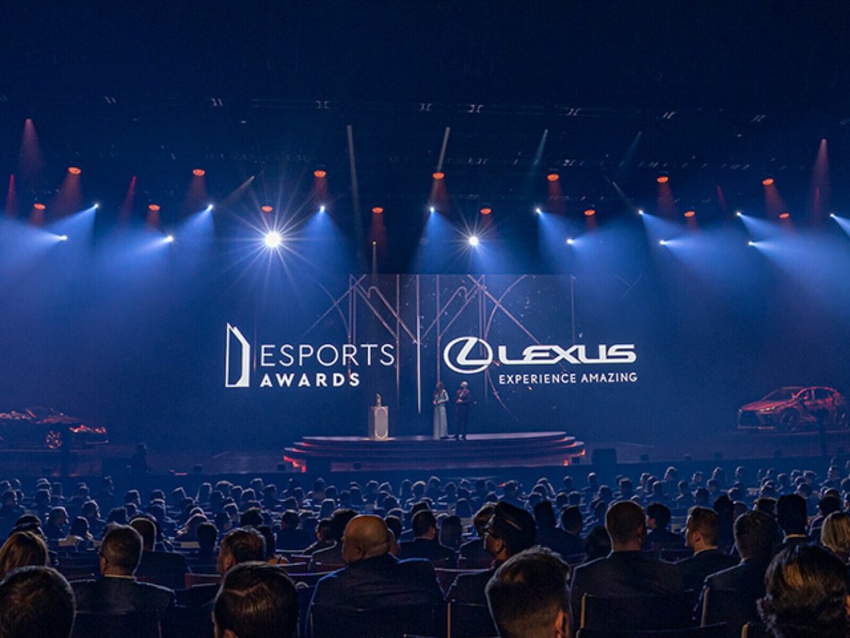 Cerimonia di premiazione degli Esports Awards 2024, sponsorizzata da Lexus.