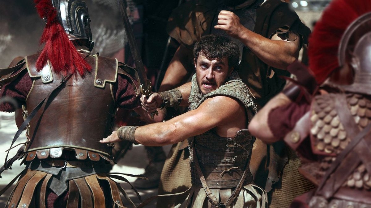 Paul Mescal in una scena del film Il Gladiatore 2.
