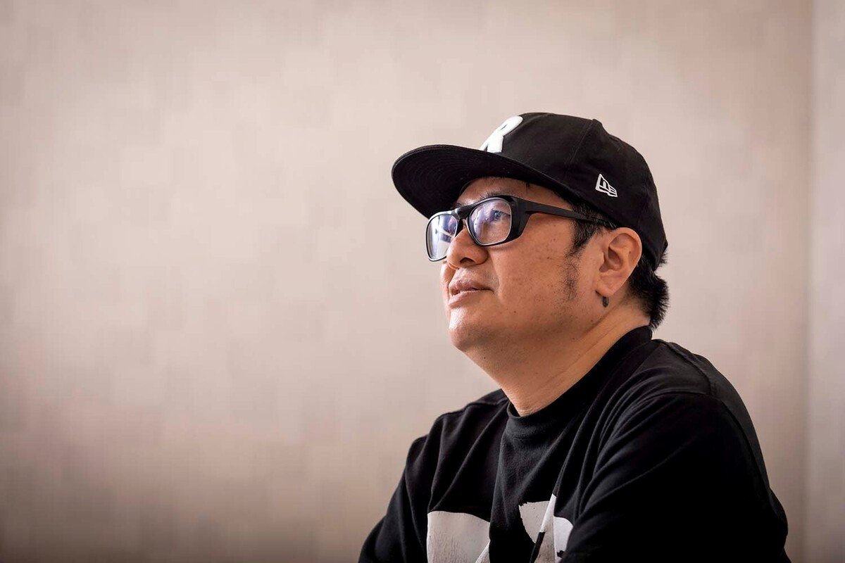 Takahiro Yoshimatsu, maestro dell’animazione giapponese, noto per il suo lavoro su capolavori come Dragon Ball Z: La Vendetta Divina, Hunter x Hunter