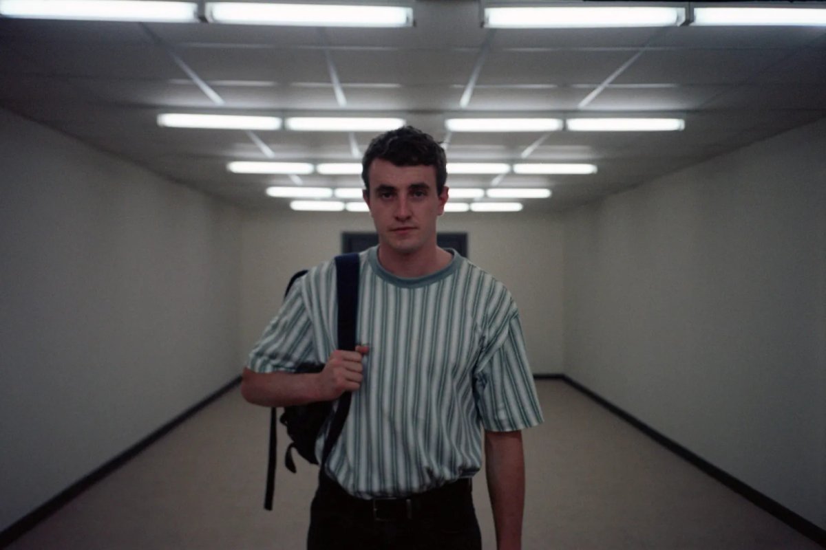 Paul Mescal in una scena dal film, Aftersun.