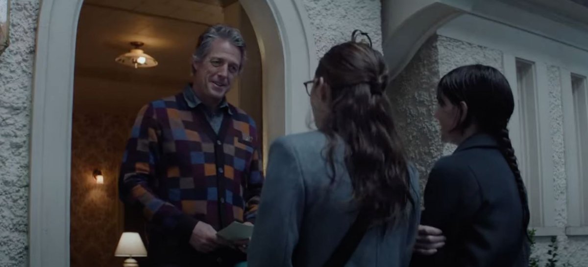 In una scena di Heretic vediamo il Signor Reed invitare le due ragazze in casa sua per parlare del loro credo.