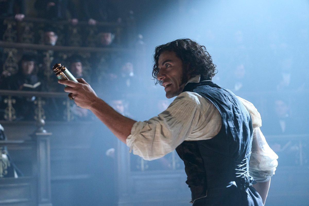 Oscar Isaac in Frankenstein di Guillermo del Toro