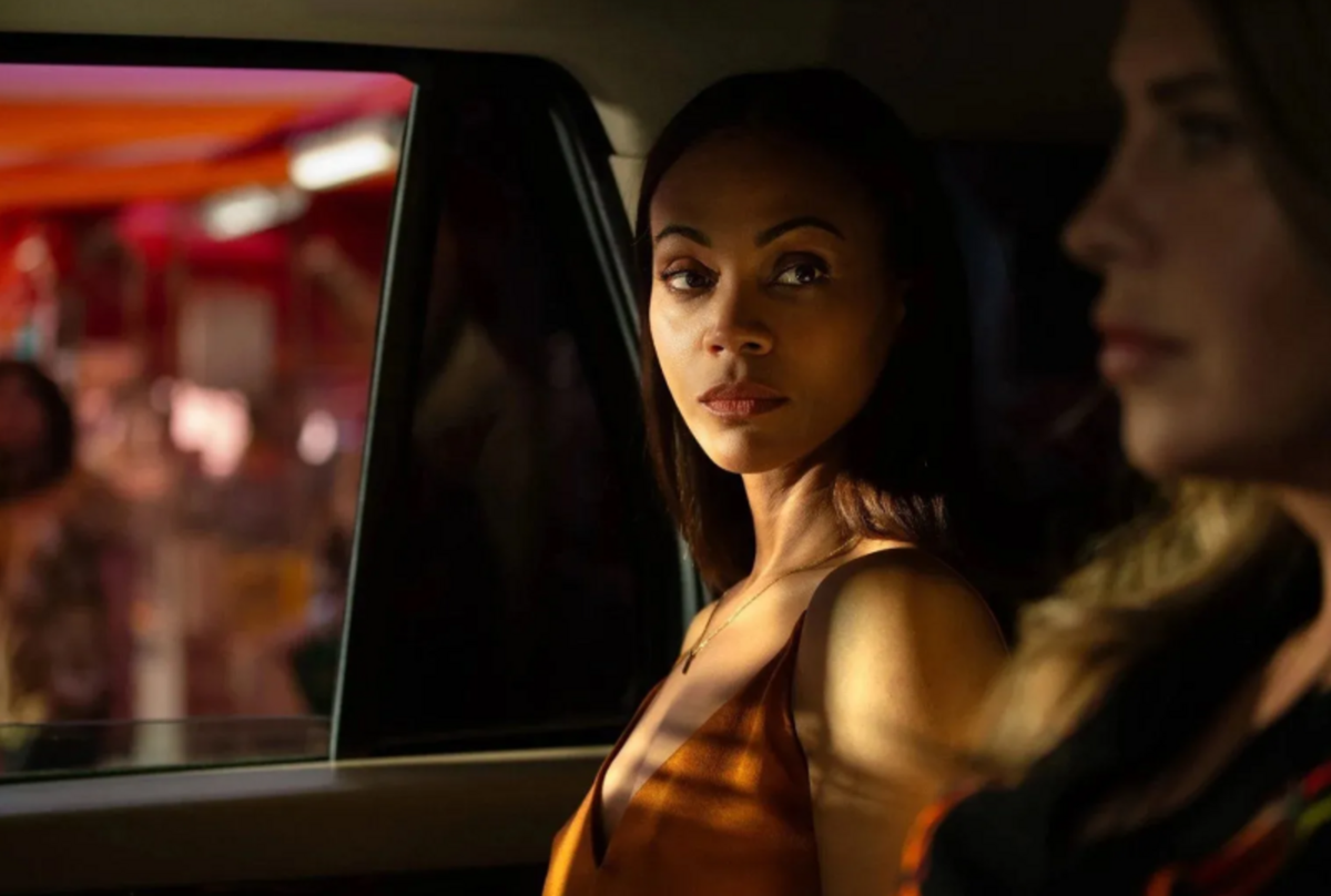 Zoe Saldana in una scena di Emilia Pérez.
