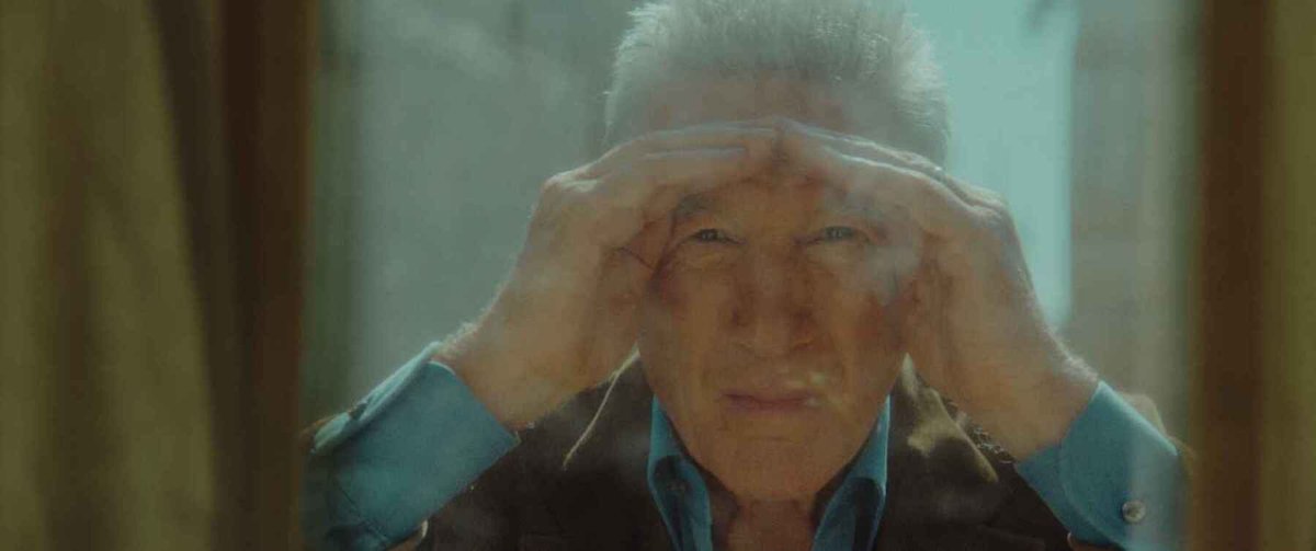 Richard Gere in una scena di Oh, Canada.