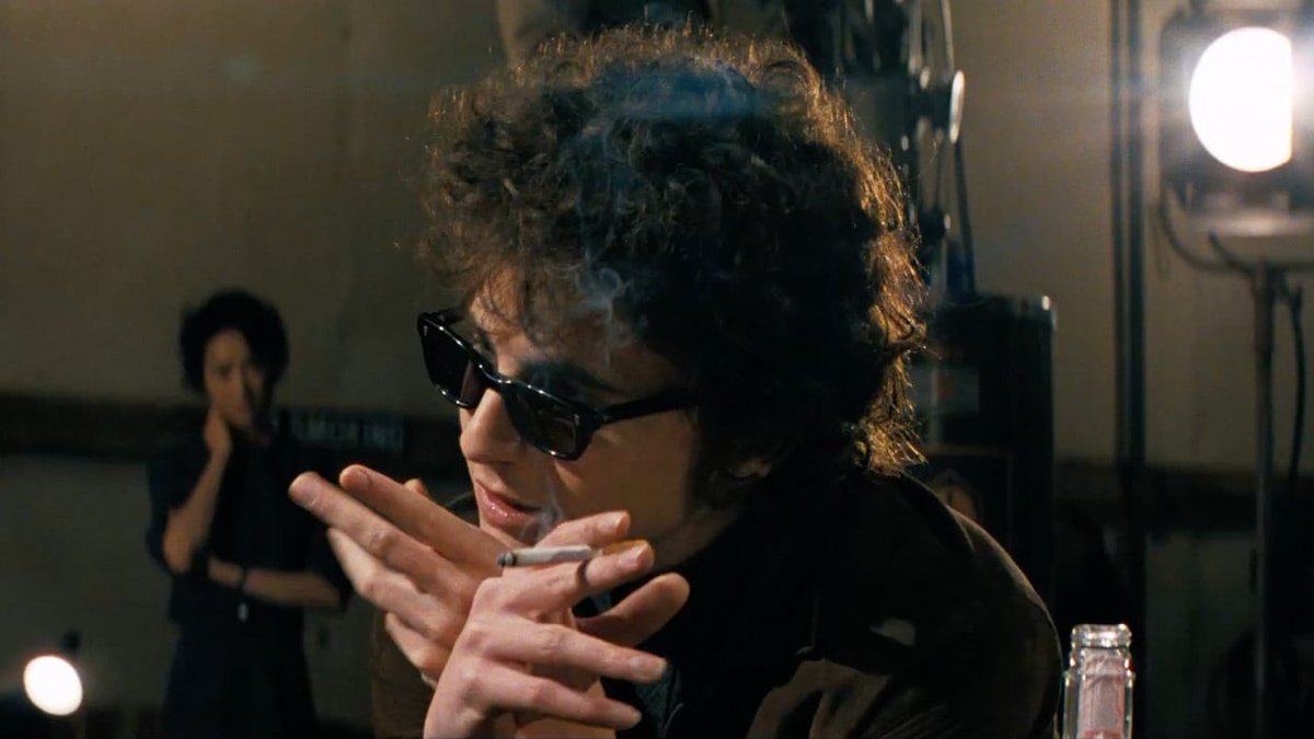 Timothée Chalamet è il Bob Dylan perfetto: l’Oscar è alle porte? A Complete Unknown. Timothèe