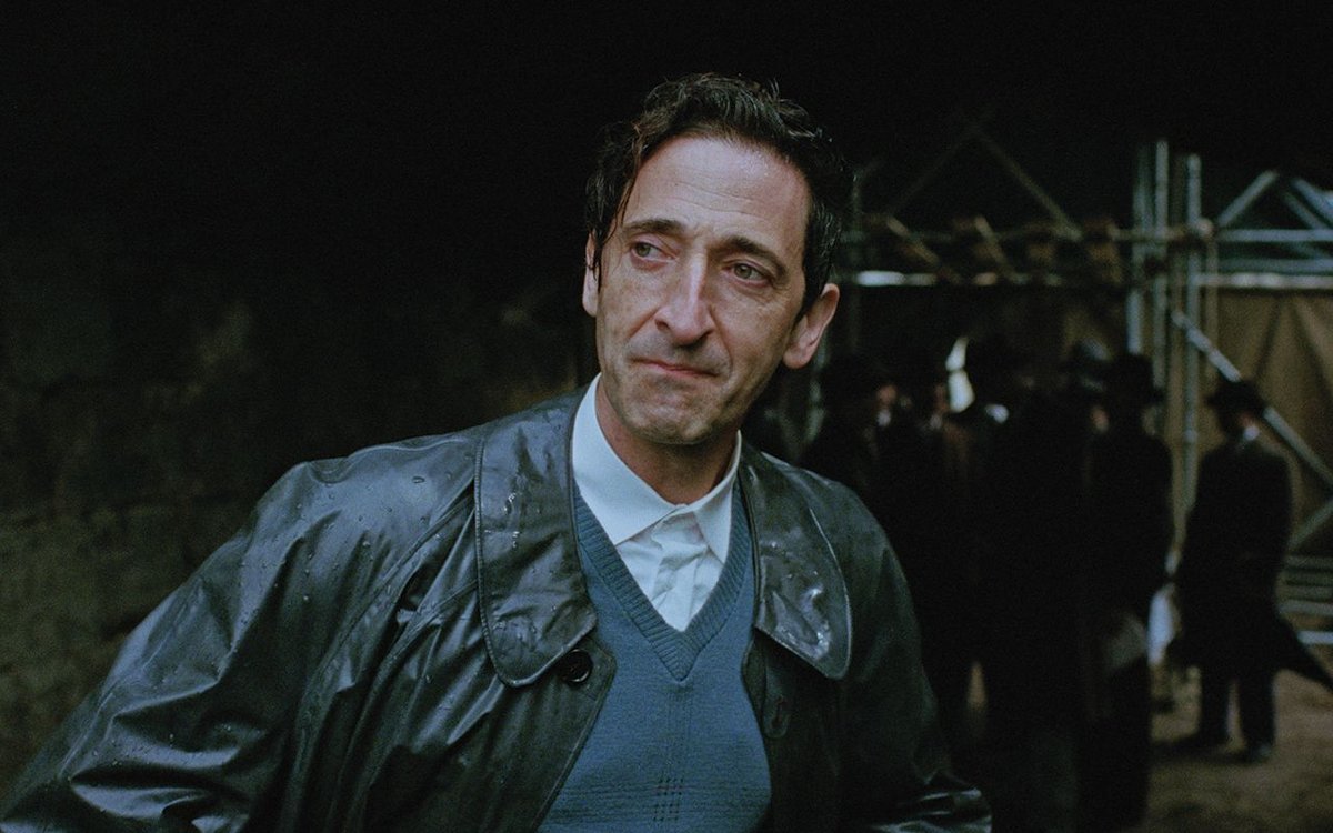 Adrien Brody o Timothée Chalamet: chi vincerà l’Oscar? Adrien Brody in The Brutalist.
