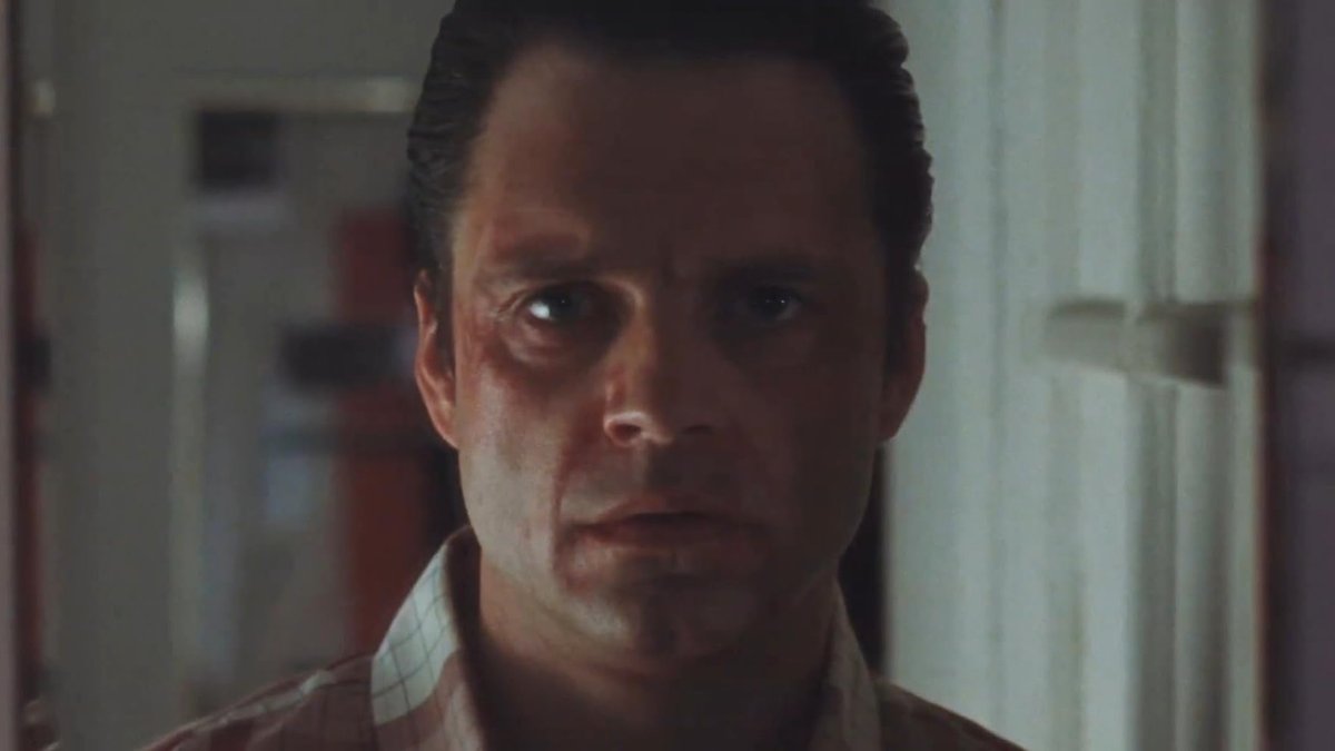 Edward (Sebastian Stan) e il suo nuovo volto in A Different Man.