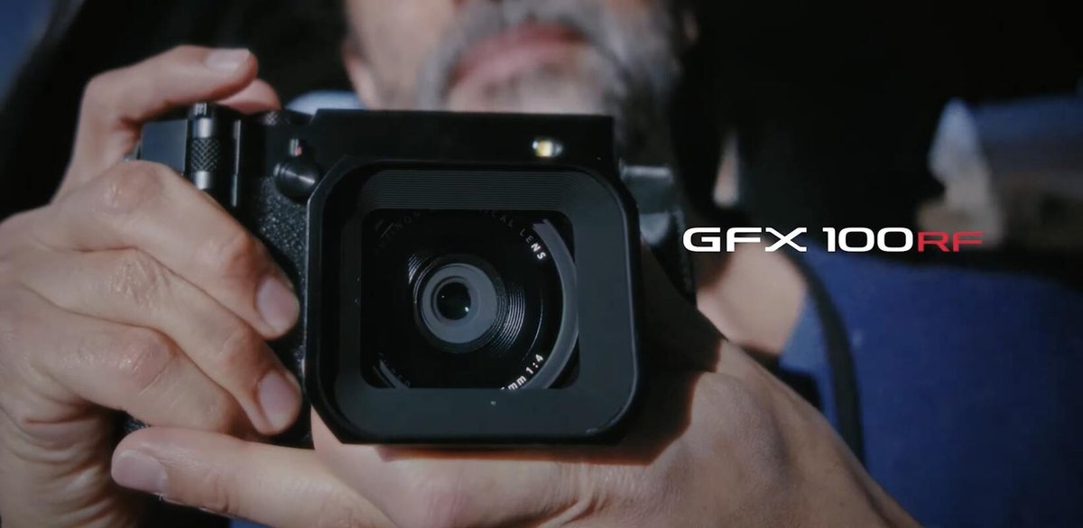 La nuova Fujifilm GFX100RF presentata al X Summit Praga 2025.