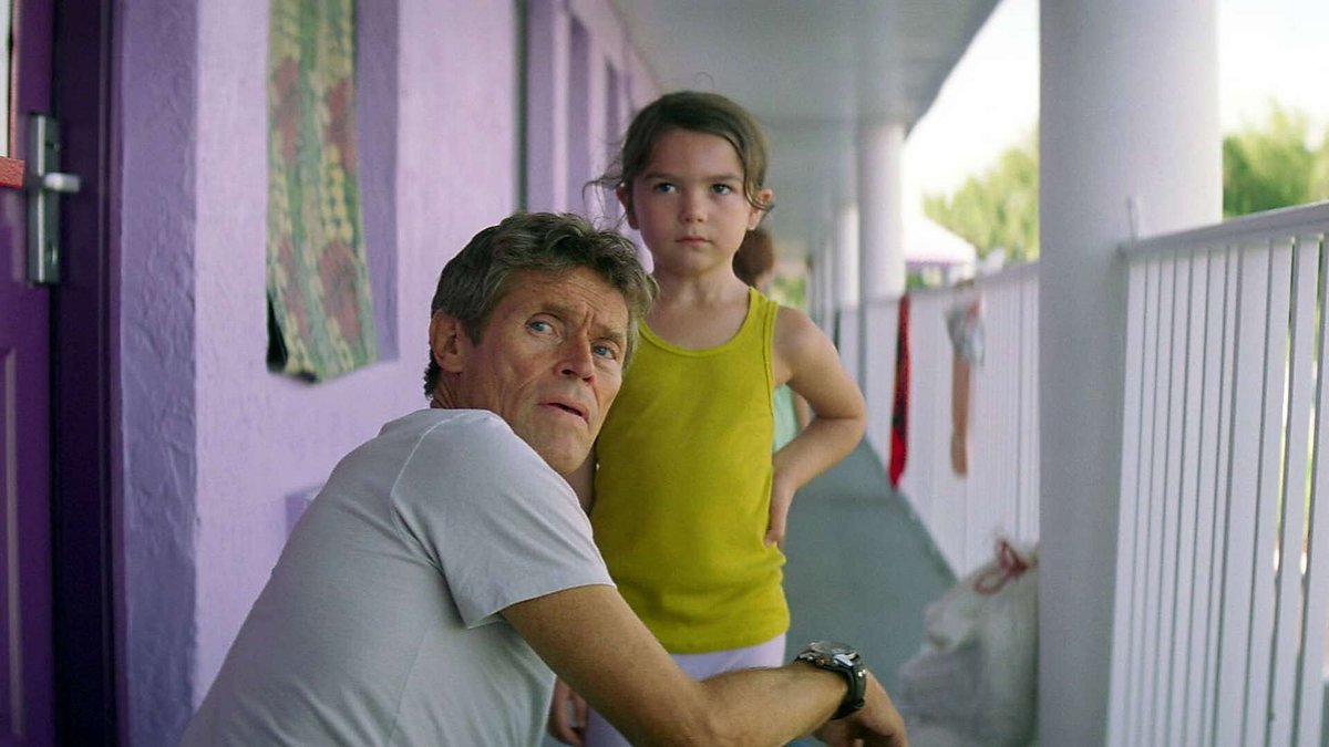Willem Dafoe in Un sogno chiamato Flroida di Sean Baker