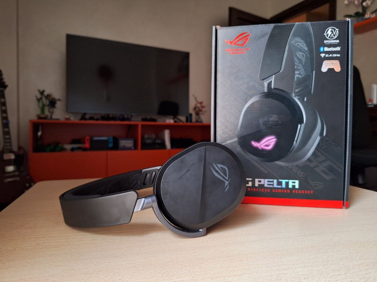 ASUS ROG Pelta 1