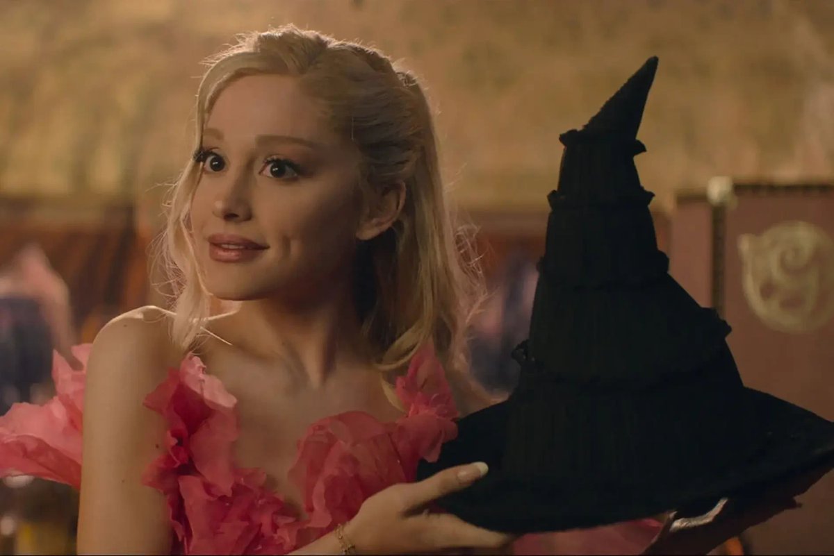Ariana Grande in Wicked
