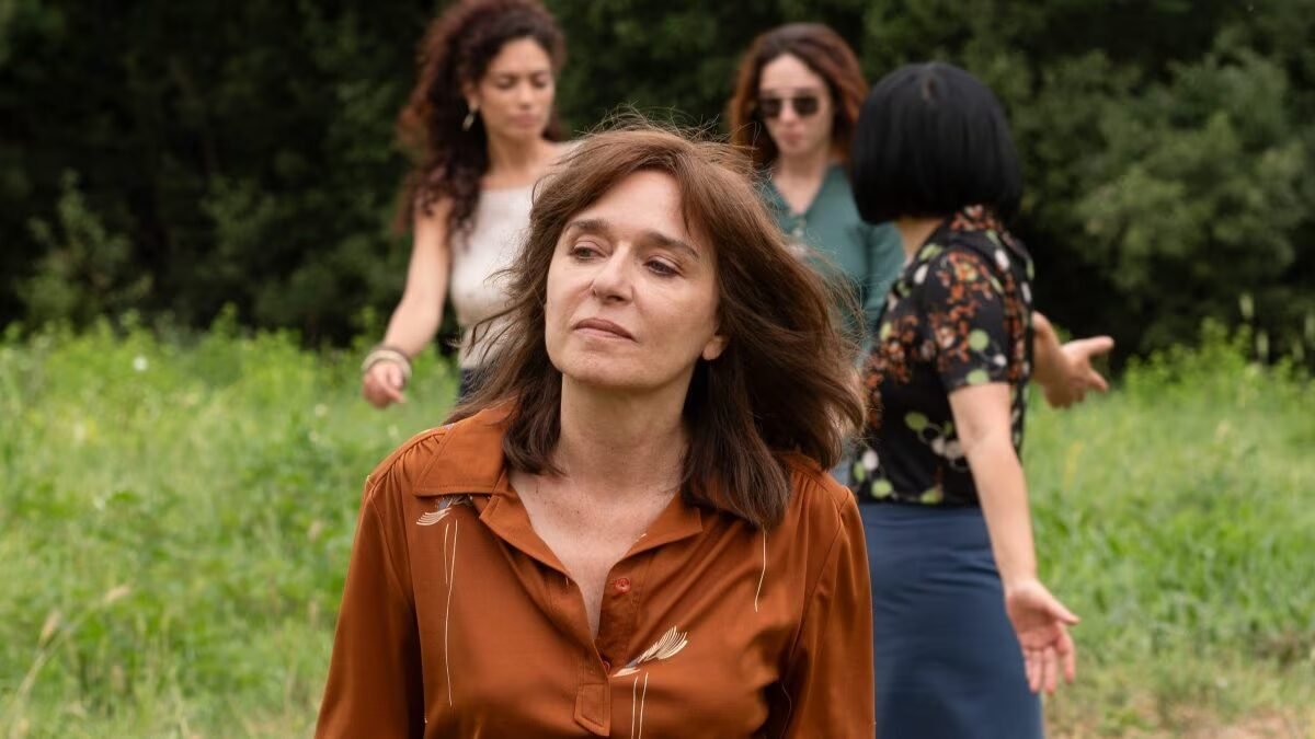 Una scena dal film, Fuori.