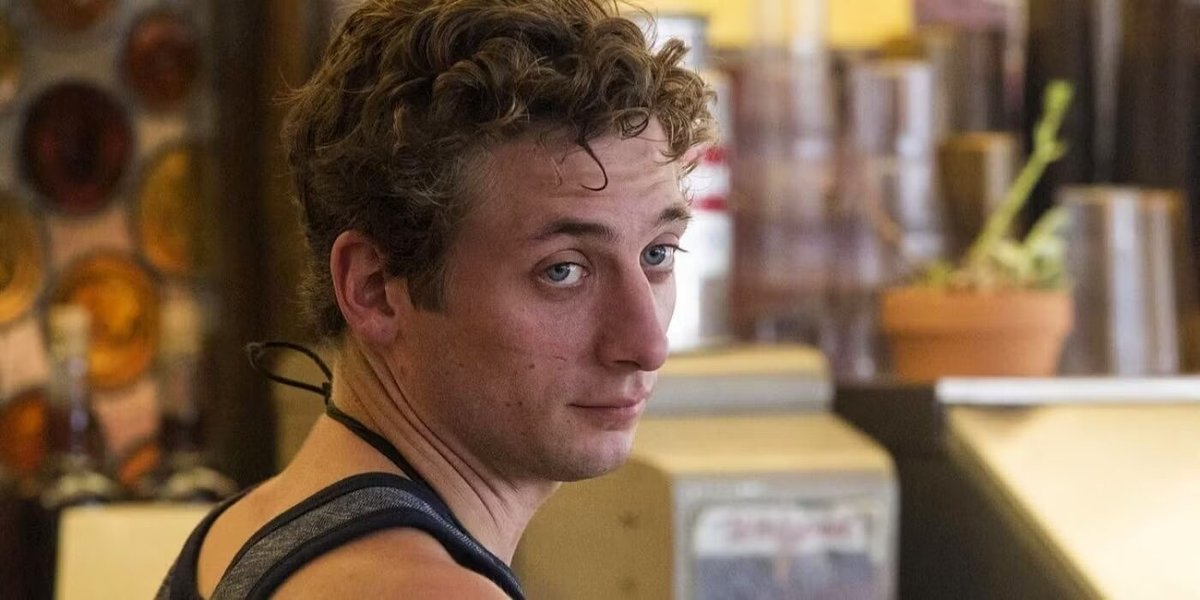 Jeremy Allen White in Shameless.