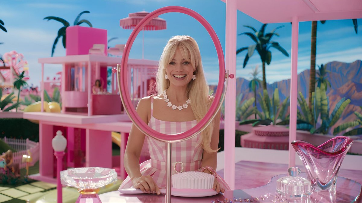 Una scena dal film, Barbie.