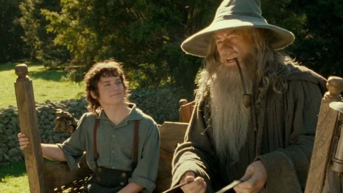 Lord Of The Rings: The Hunt For Gollum, Gandalf e Frodo torneranno nel nuovo film secondo Ian Mckellen Frodo e Gandalf - Il Signore degli Anelli