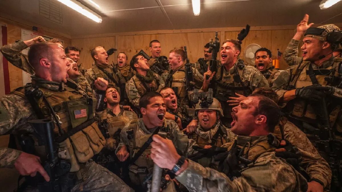 Warfare, la Recensione: Non c’è nemico, non c’è missione, solo l’arte della guerra Una scena dal film, Warfare - Tempo di guerra.
