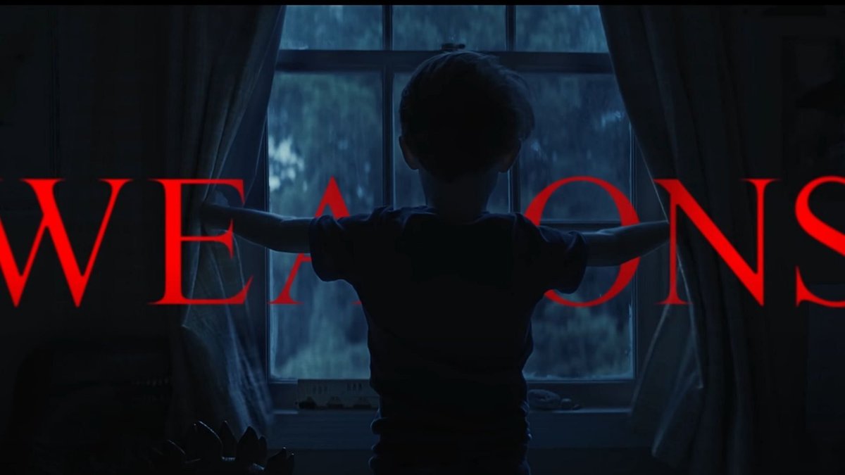 Una scena dal trailer del film, Weapons.