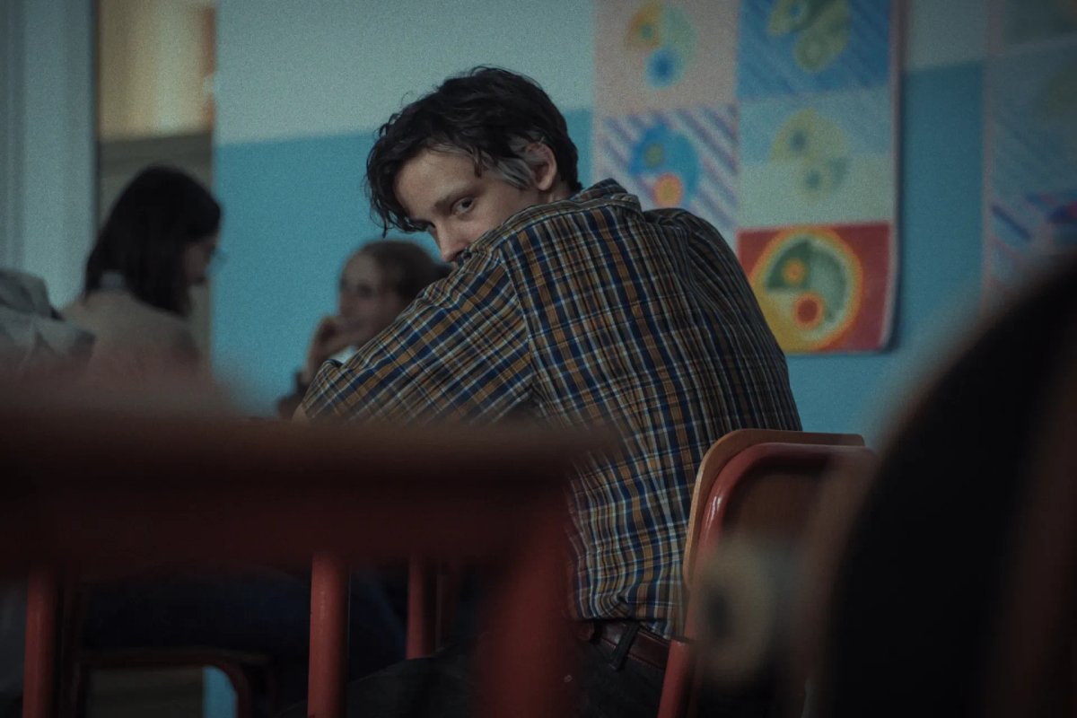 Una scena dal film, La Valle dei Sorrisi di Paolo Strippoli.