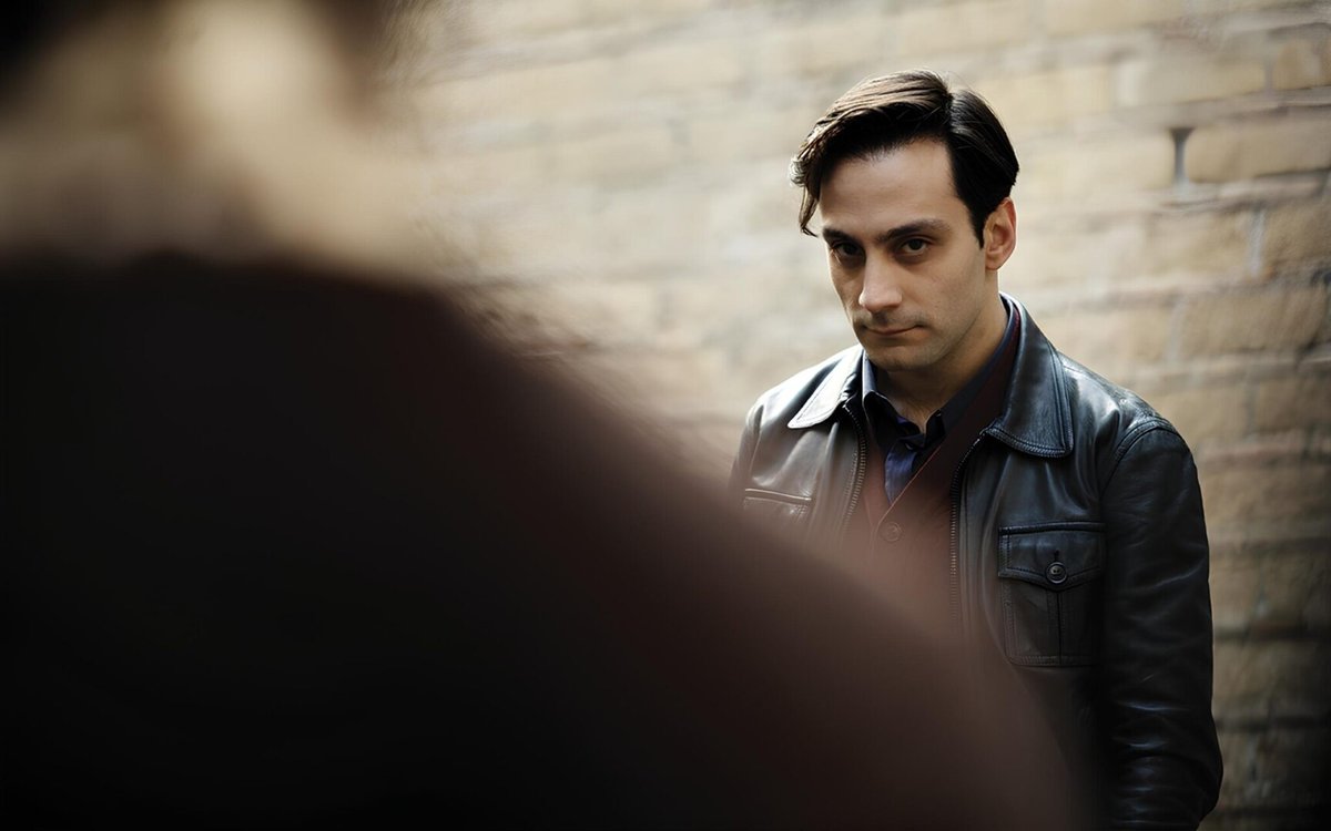 Una scena dalla serie, Il mostro.
