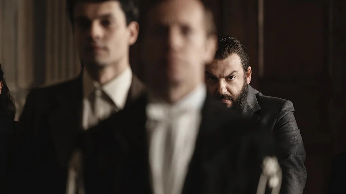 Una scena della miniserie, Il mostro.