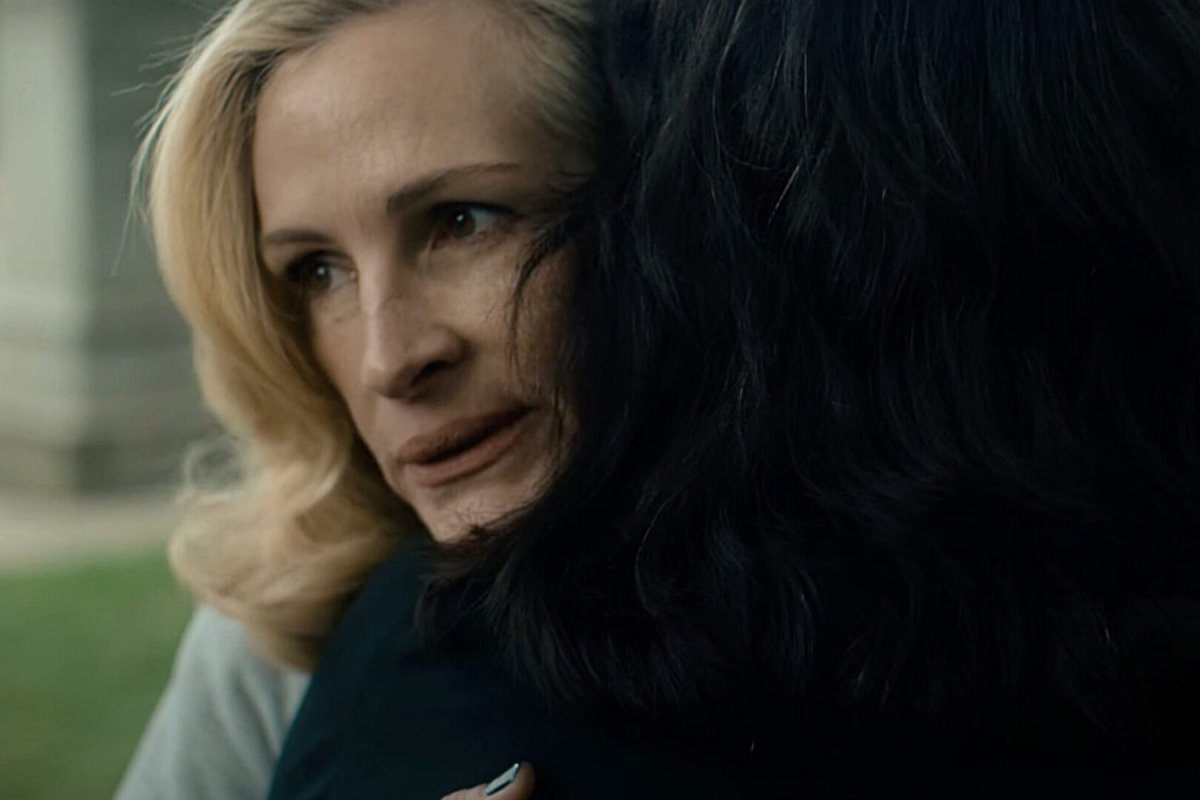 Julia Roberts in After the Hunt.