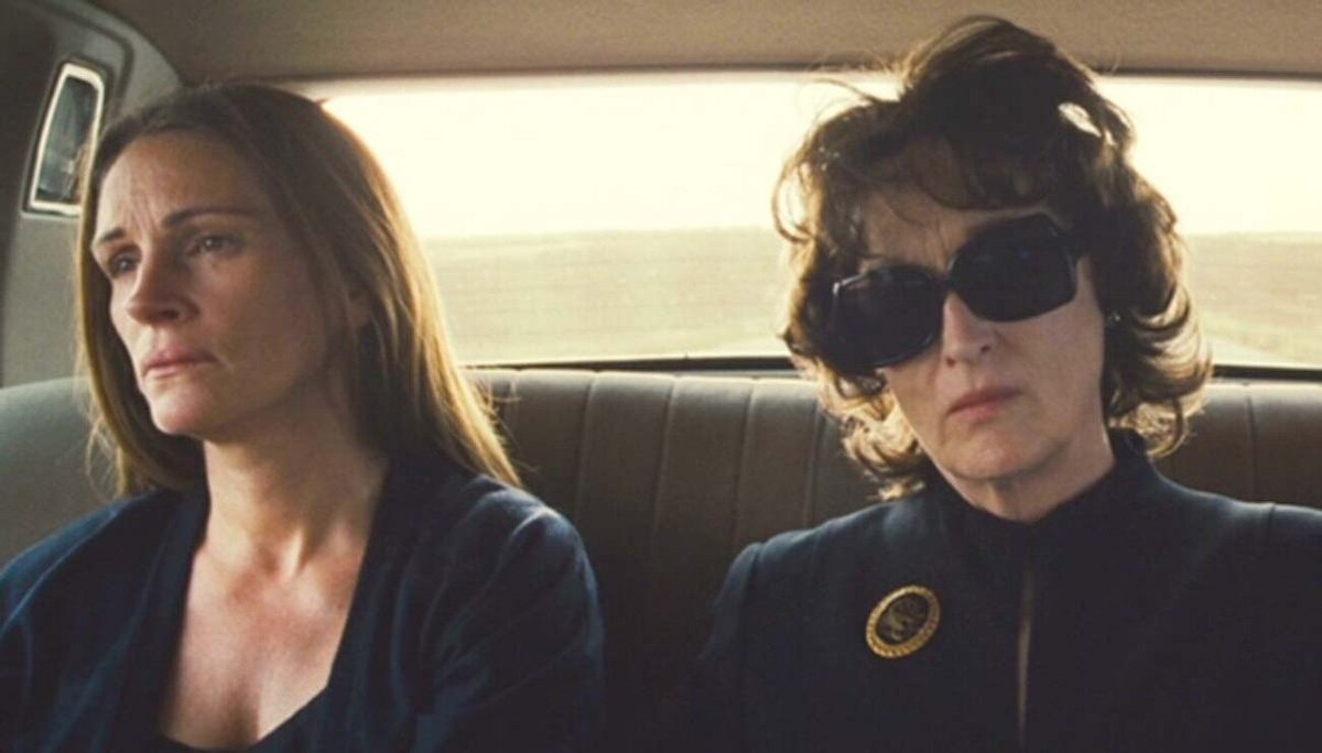 Julia Roberts e Meryl Streep in I segreti di Osange County.