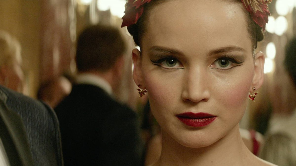 Una scena dal film, Red Sparrow.