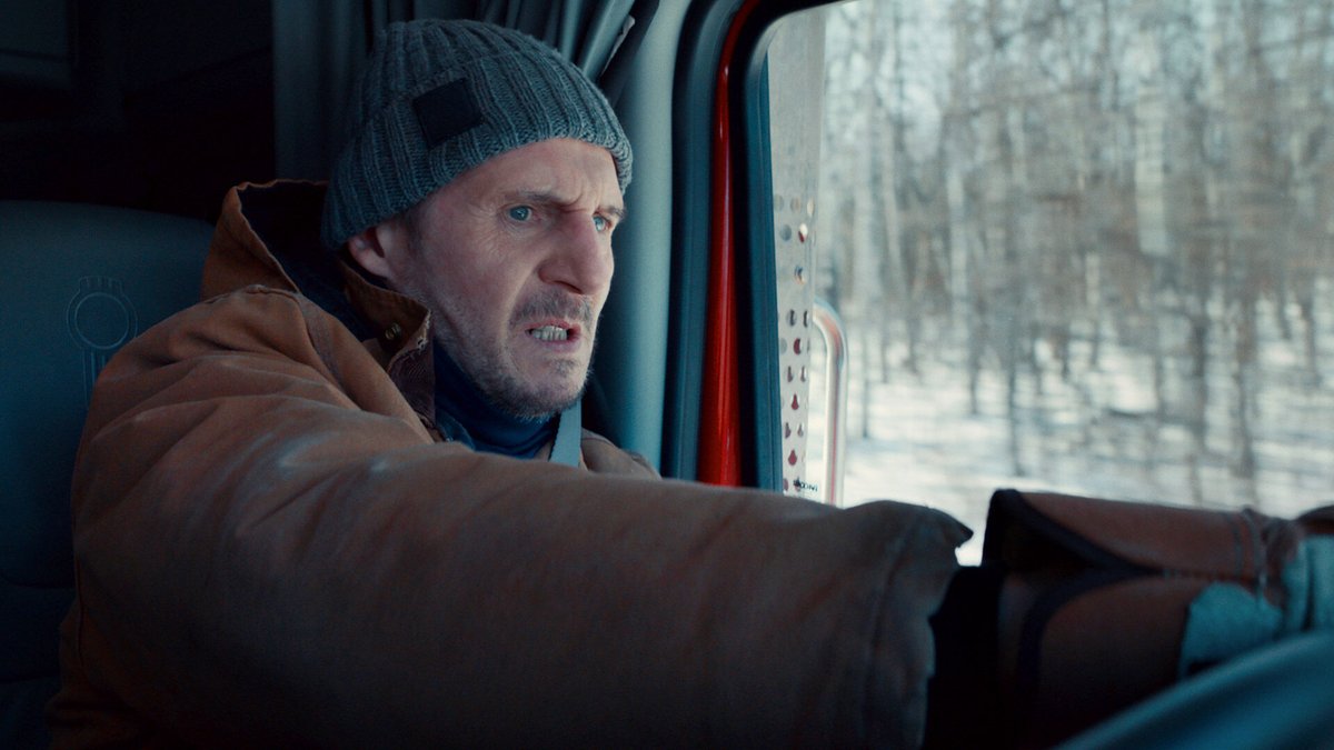 Una scena dal film, L'uomo dei ghiacci.