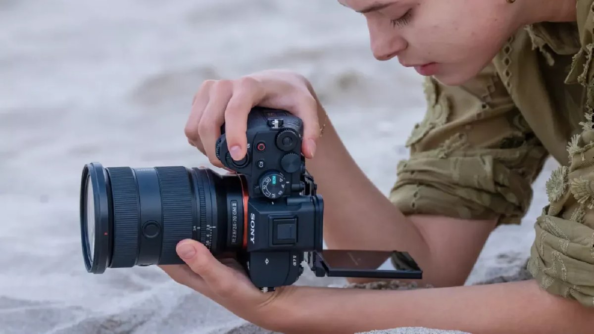 La nuova Sony A7V (Credit: Sony)
