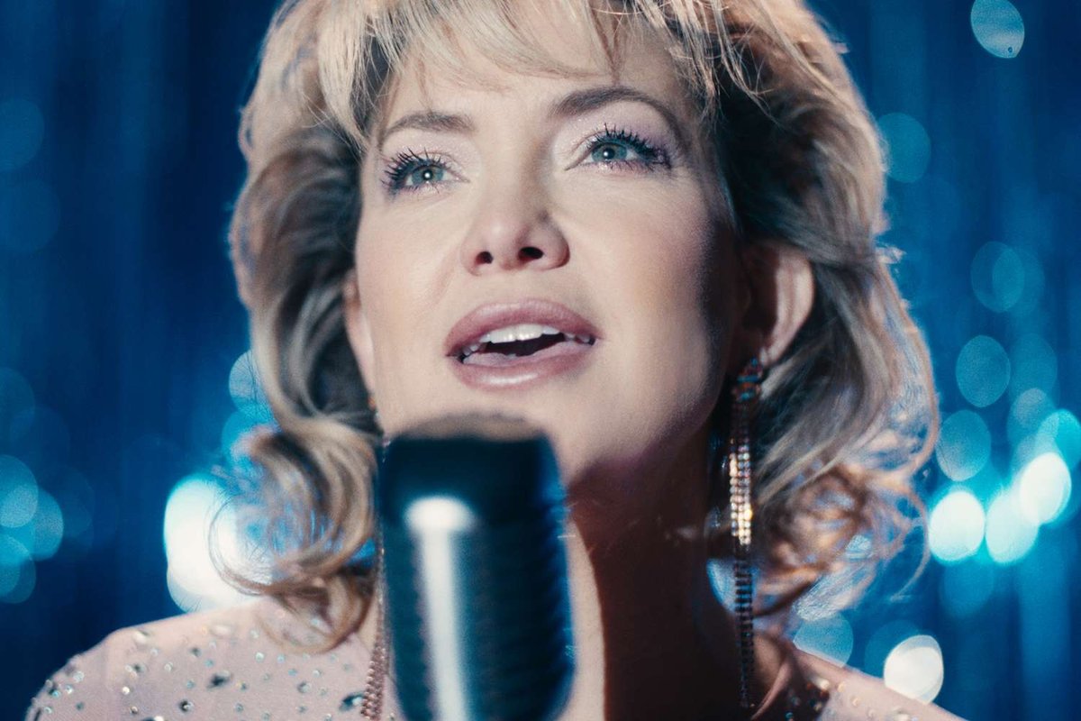 Una scena dal film, Song Sung Blue.