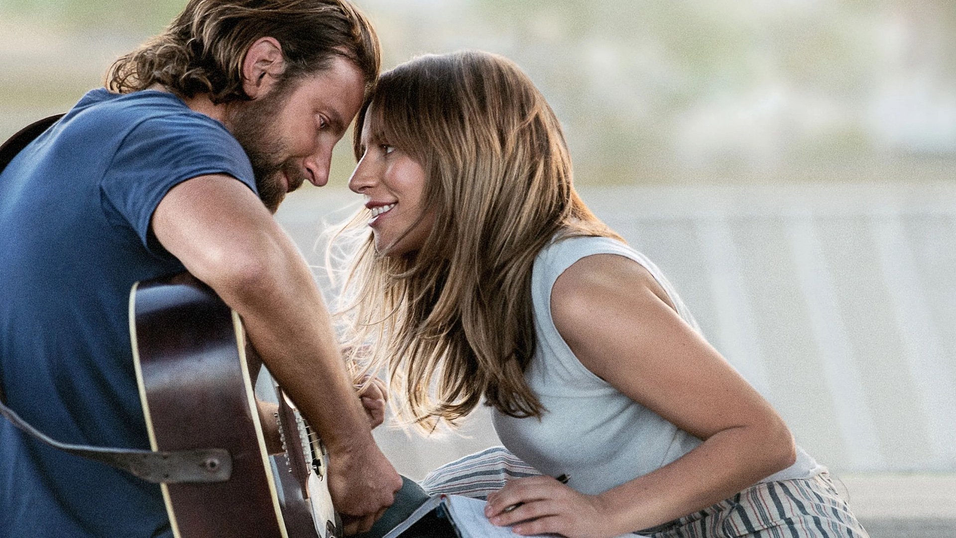 Bradley Cooper e Lady Gaga in A Star Is Born