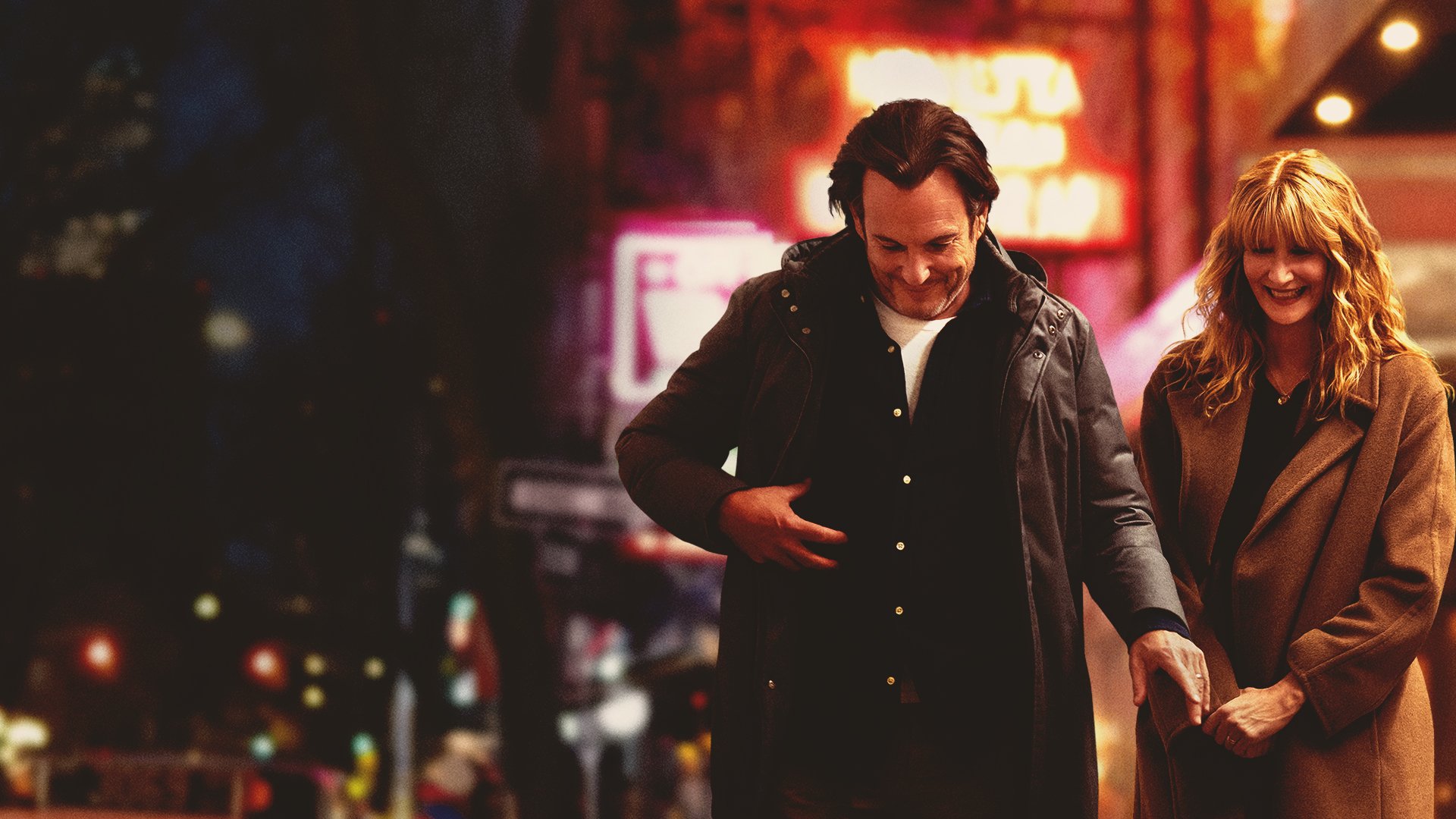 Will Arnett e Laura Dern in una scena del film, È l'ultima battuta?