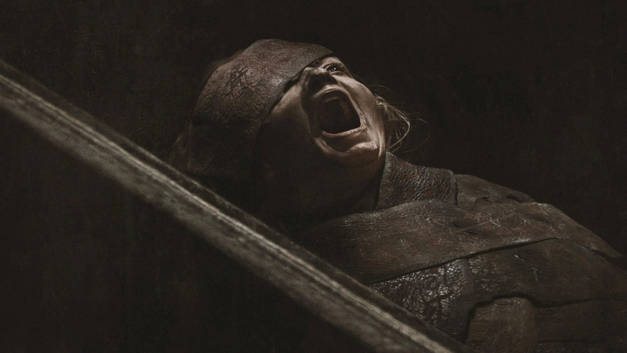 Immagine di copertina - Lee Cronin - La Mummia Sfondo - Lee Cronin - La Mummia (2026)