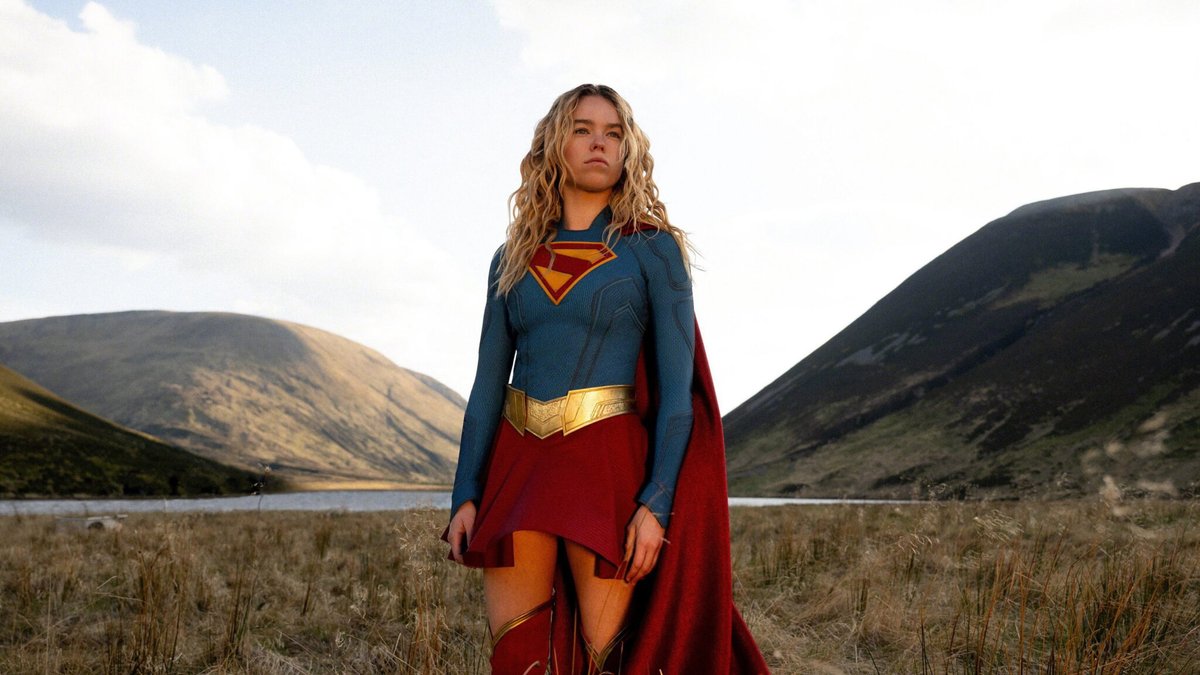Sfondo - Supergirl (2026)