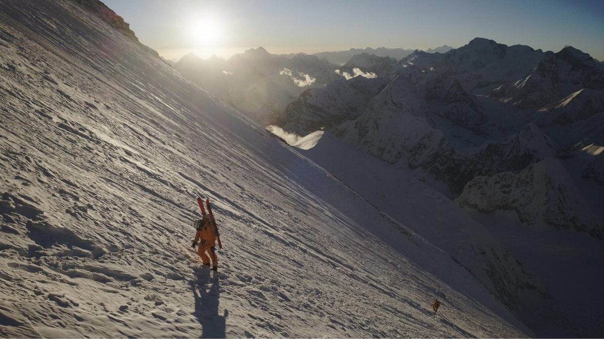 Sfondo - Everest: The Other Side (2026)