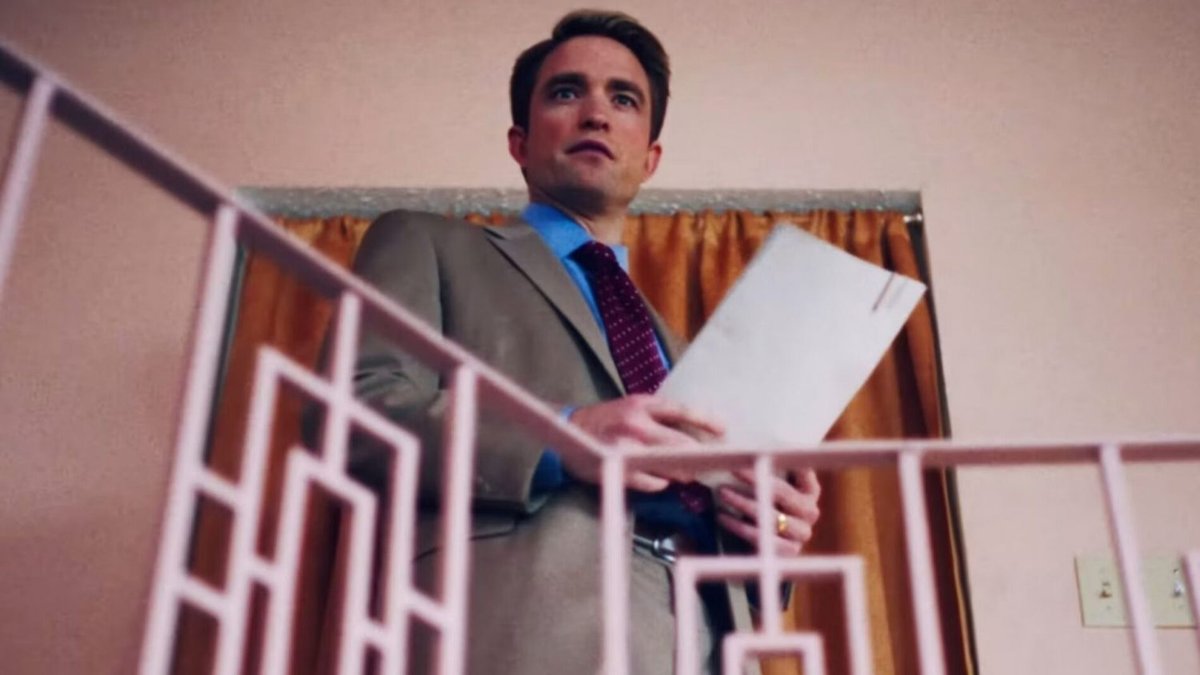 Robert Pattinson in Primetime.
