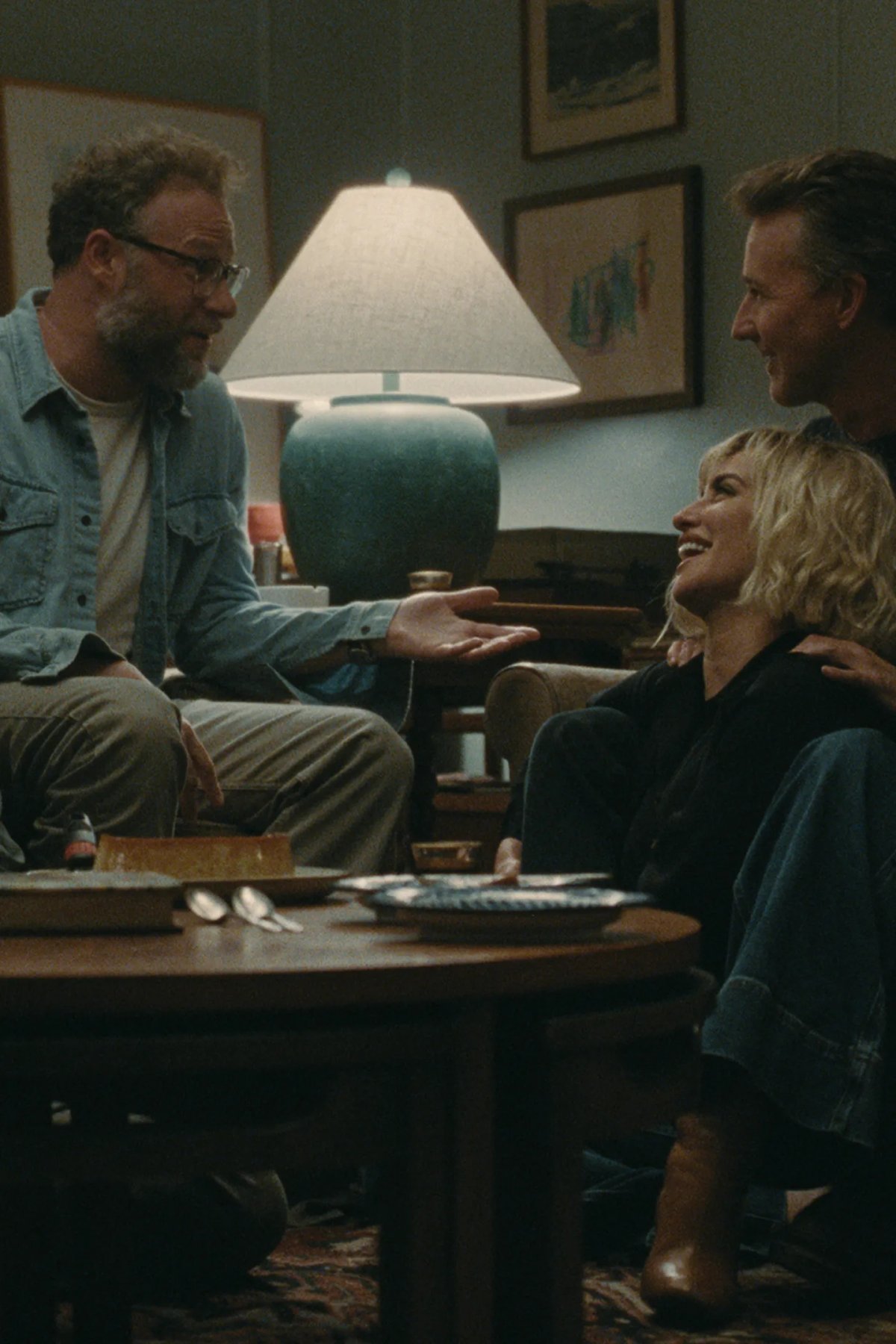 Seth Rogen, Edward Norton e Penelope Cruz in The Invite.